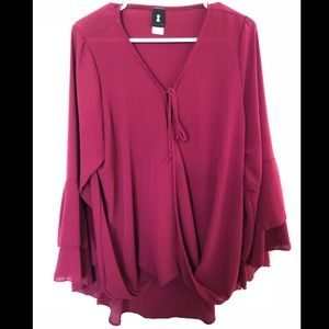 NEVER WORN Flirty Hi-Low Bell Sleeve Blouse
